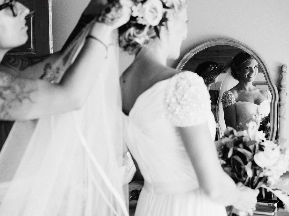 Rosario Resort Weddings: Amy and Frank's Fun and Frolic at Orcas Island (46)