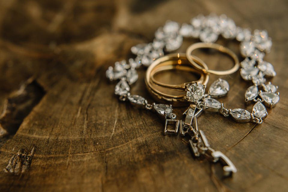 Pike Place Market Wedding: Pamela and Skylar wed at Maximillien's (41)