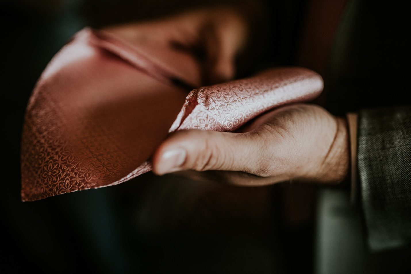 Katie and Joe DeLille Cellars Wedding by Seattle Wedding Photographer Jennifer Tai (18)