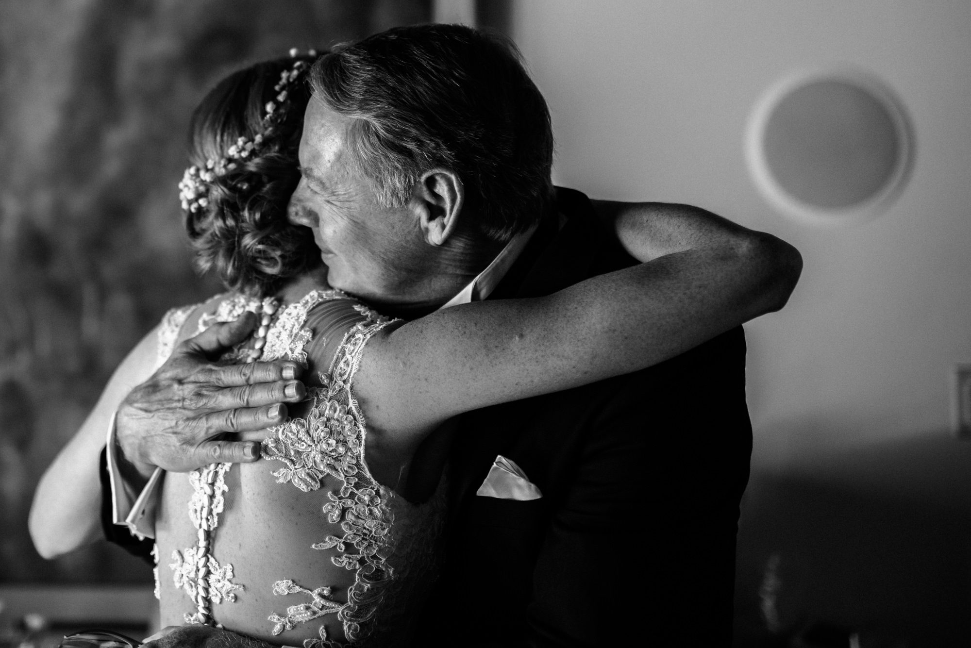 Katherine's dad sees her in her dress for the first time. Kingston House wedding, September 2016. Kingston, Washington.
