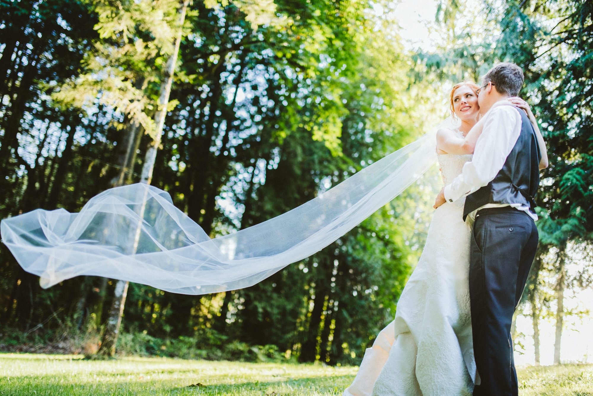 Katherine and Graeme having their professional wedding portraits taken at Kingston House, a wedding venue in Kingston, WA. September 2016.