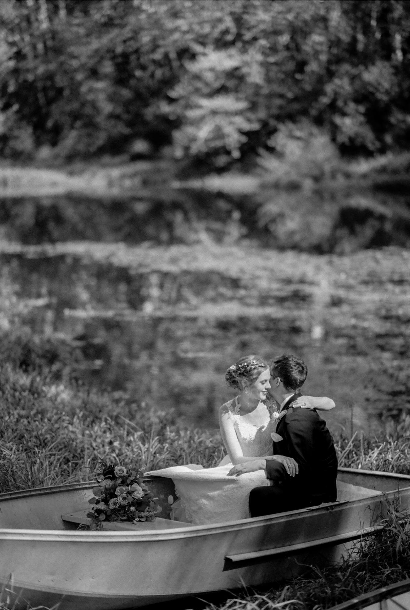 Katherine and Graeme having their professional wedding portraits taken at Kingston House, a wedding venue in Kingston, WA. September 2016.