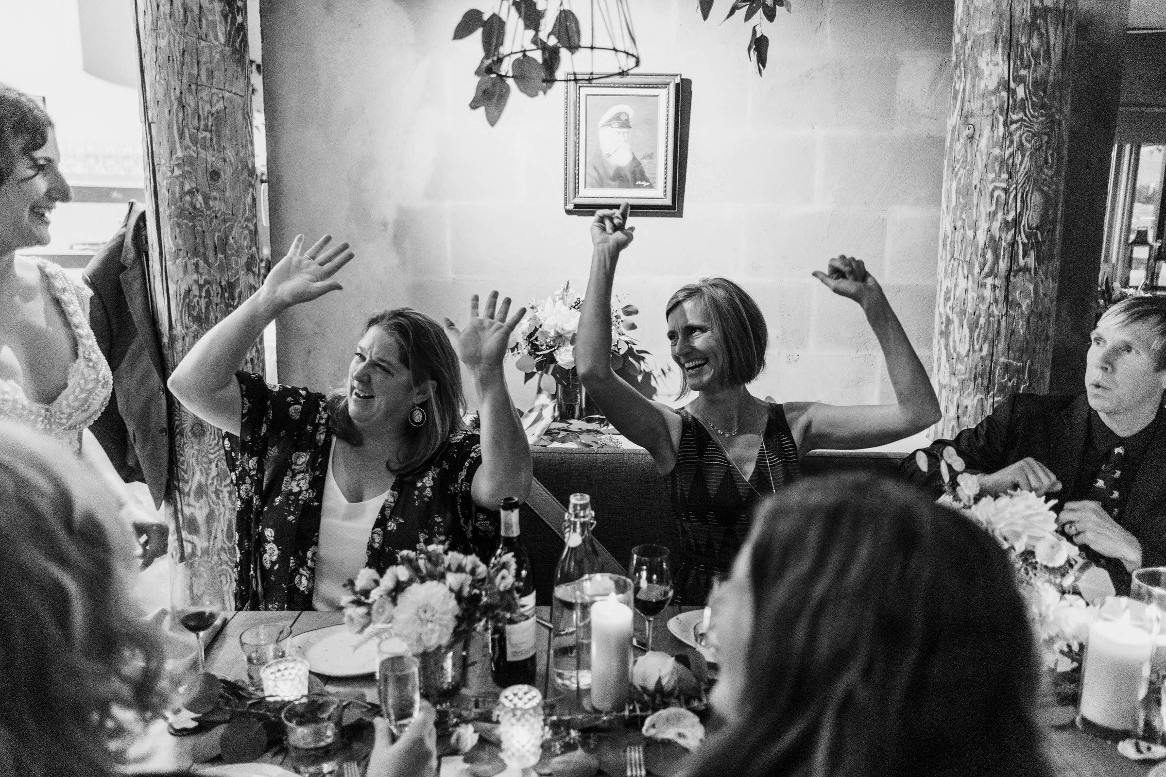 Modern and Chic Westward Seattle Wedding 2018 with Best Seattle Wedding Photographer Jennifer Tai (20)