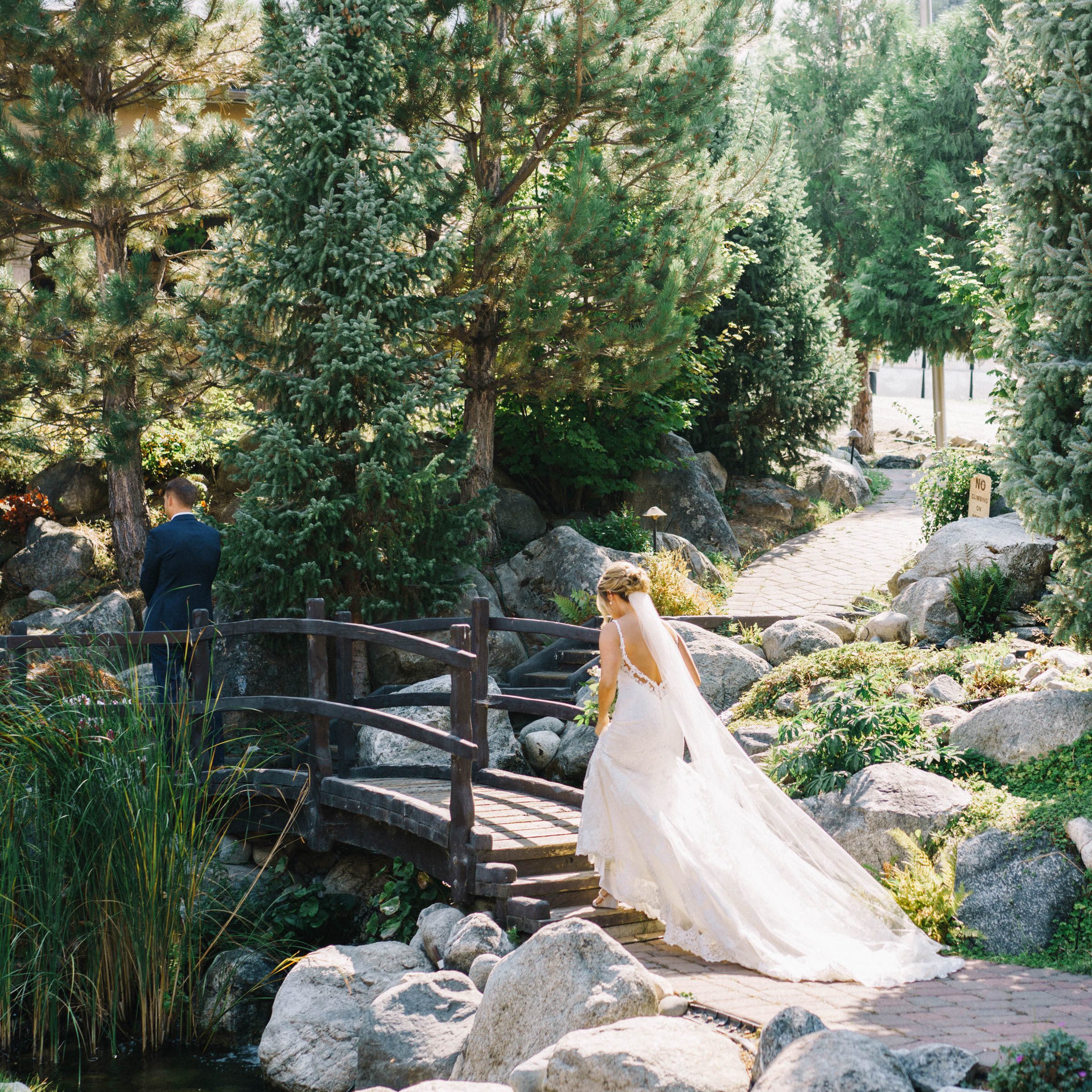 Romantic Tsillan Cellars Summer Wedding (62)