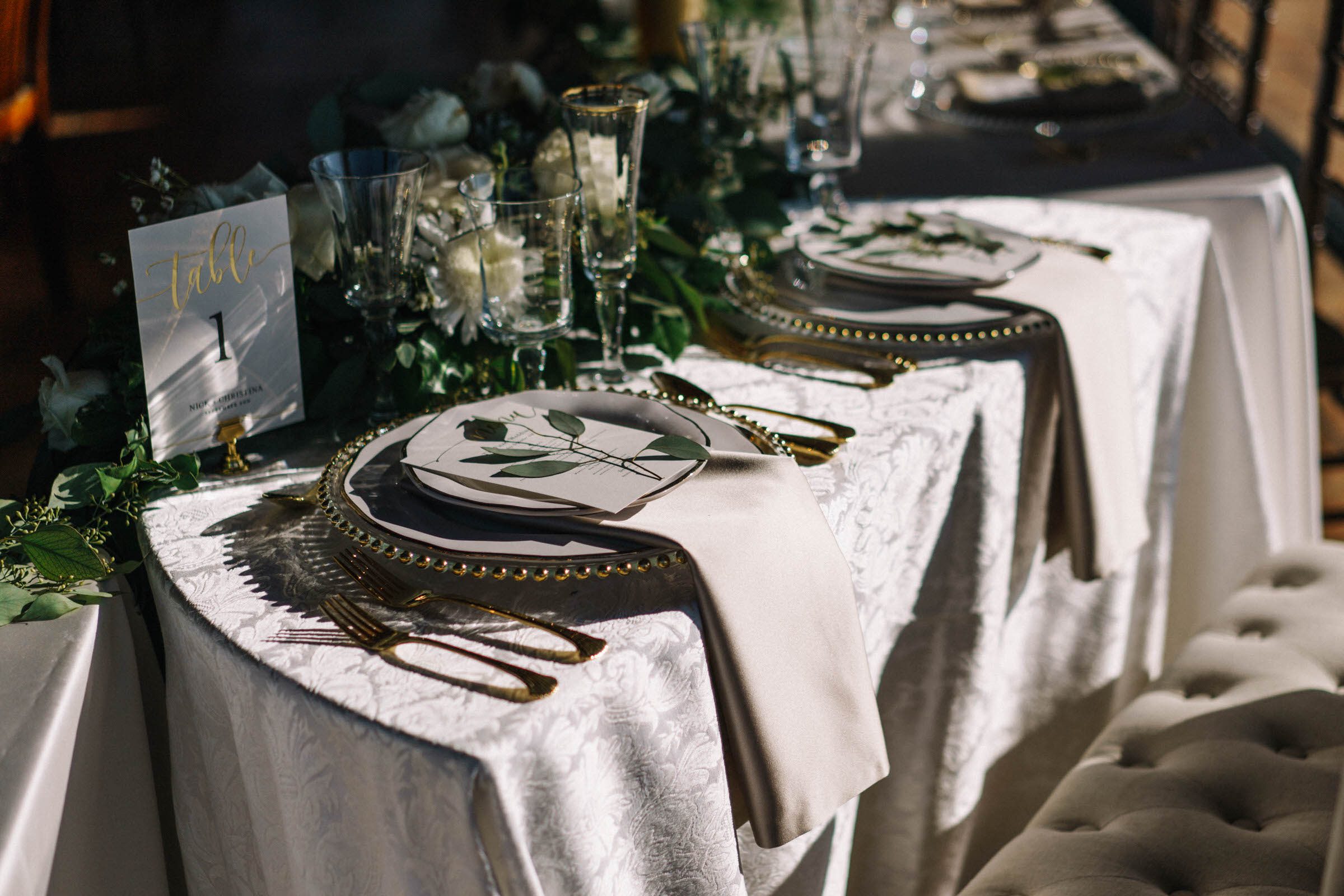 Romantic Tsillan Cellars Summer Wedding (36)