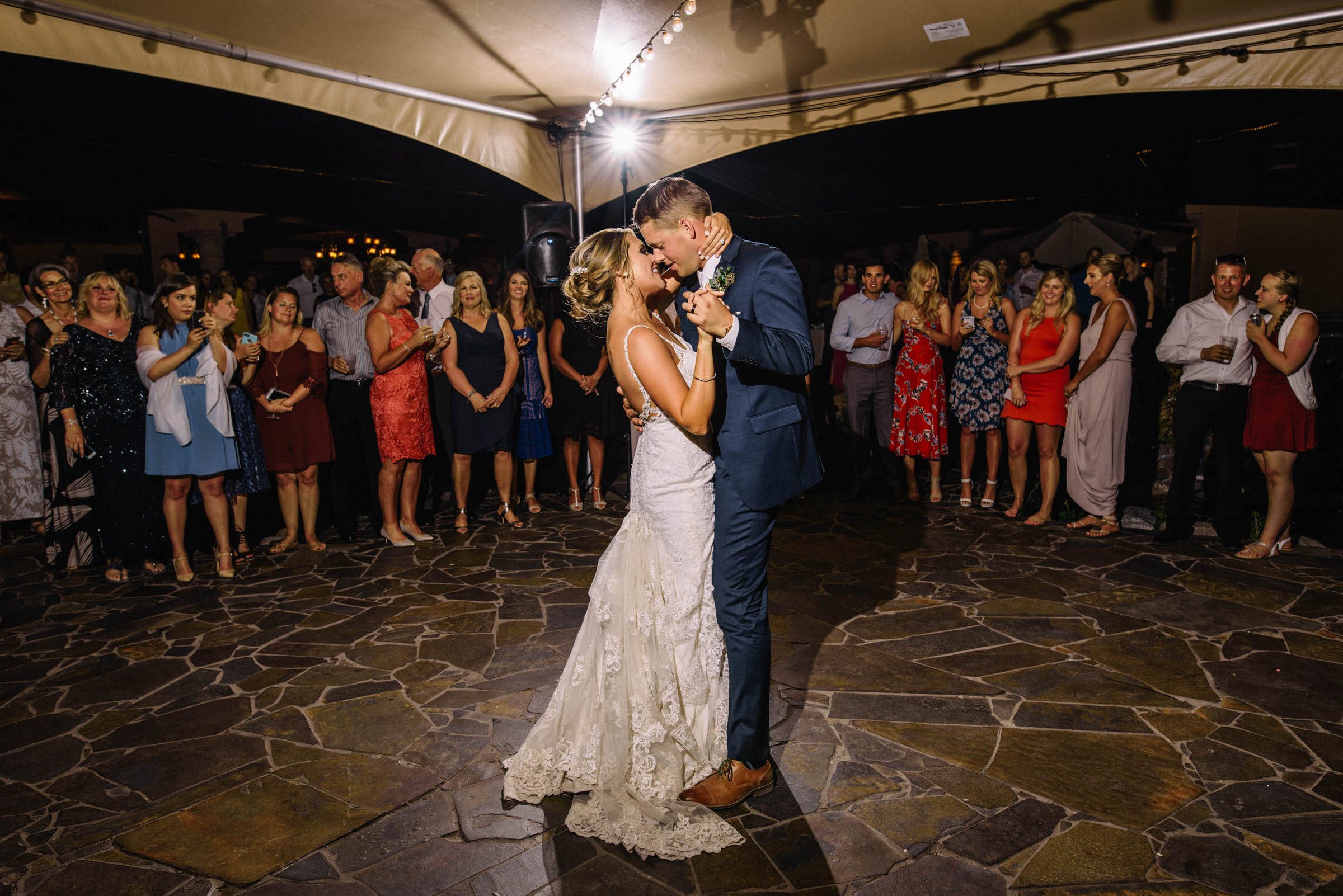 Romantic Tsillan Cellars Summer Wedding (18)