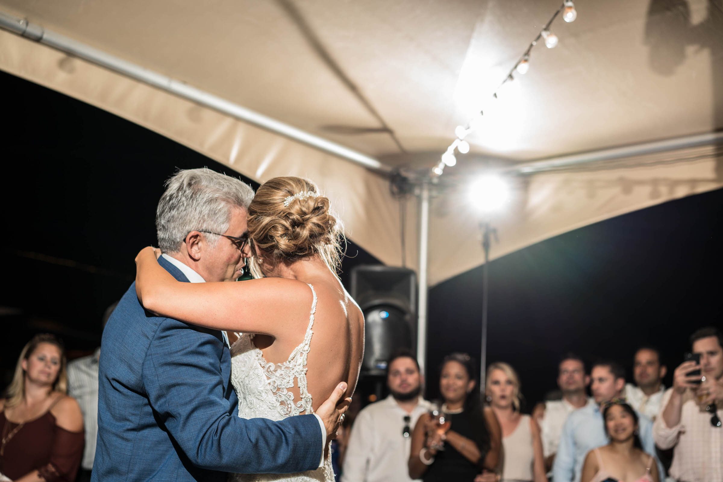 Romantic Tsillan Cellars Summer Wedding (13)