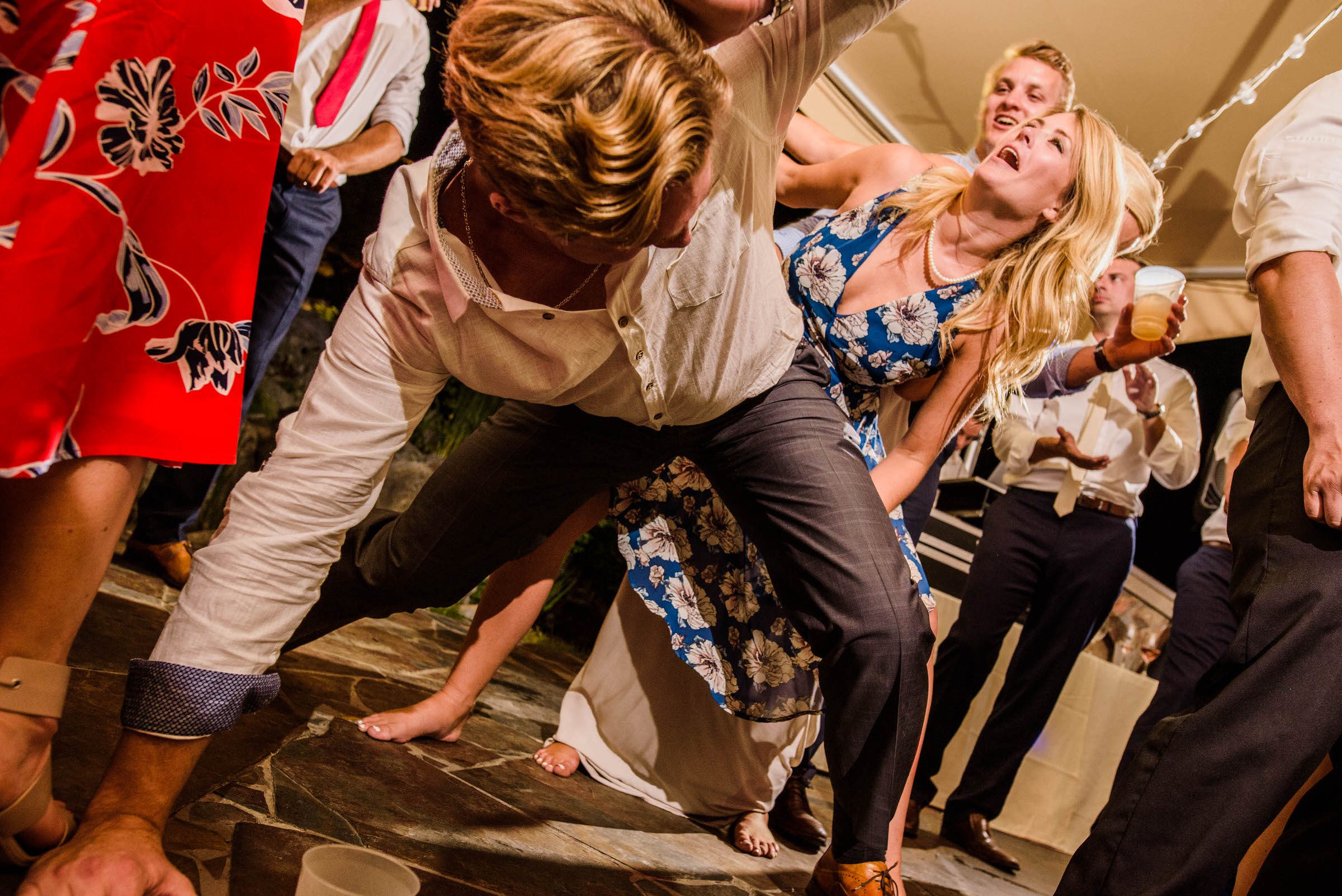 Romantic Tsillan Cellars Summer Wedding (4)