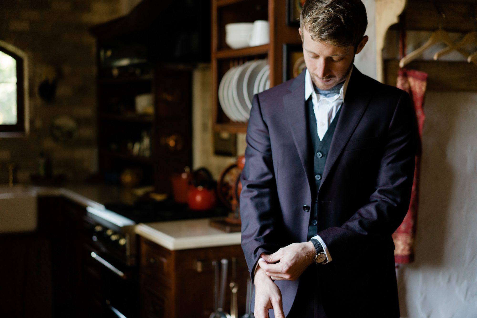 Seattle wedding photographers: Fall Wedding at Bella Luna Farms (76)
