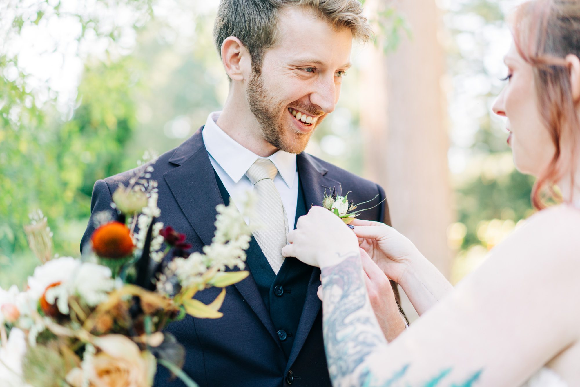Seattle wedding photographers: Fall Wedding at Bella Luna Farms (52)