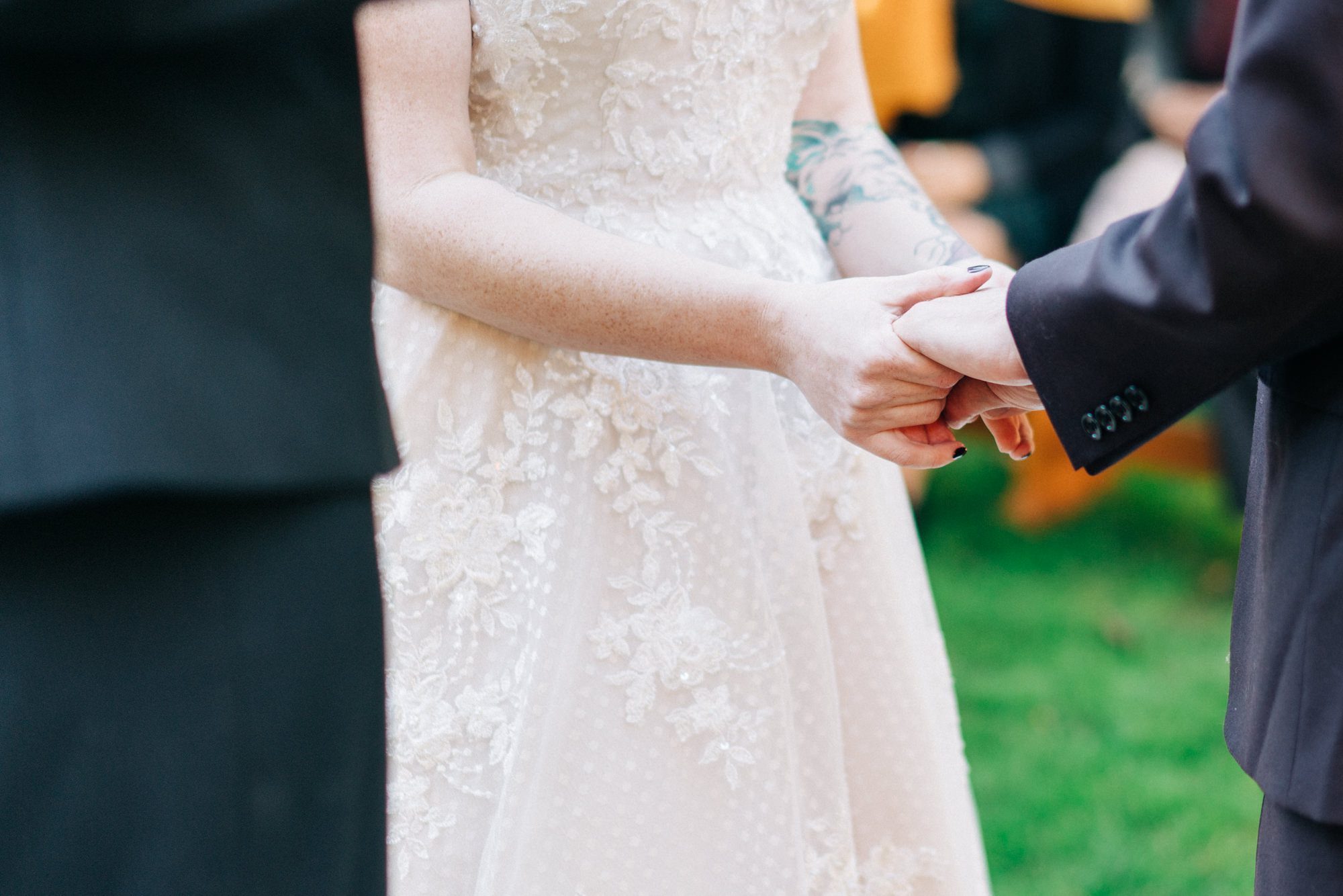 Seattle wedding photographers: Fall Wedding at Bella Luna Farms (32)