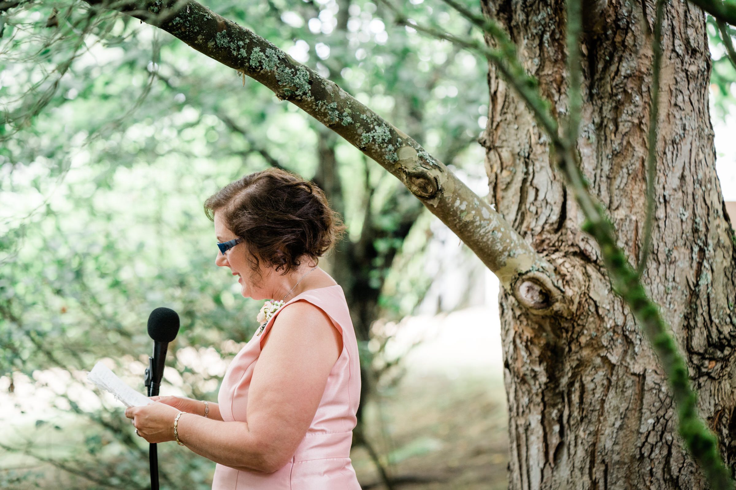 Wayfarer Whidbey Island Wedding: Joe's mom gives the happy couple a toast