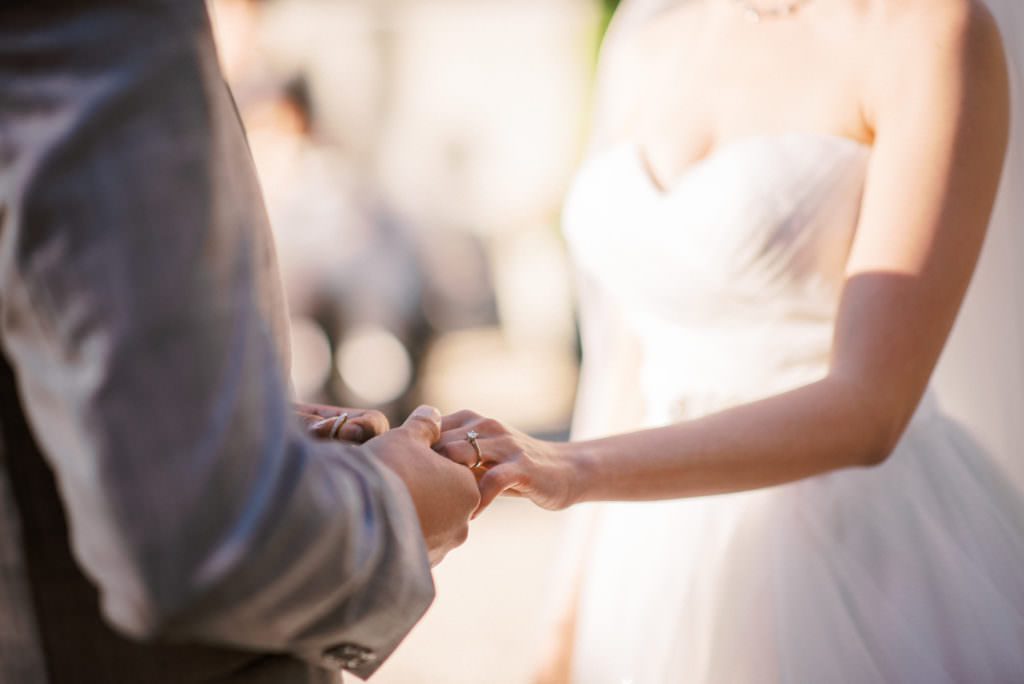 Seattle wedding photographers at Novelty-Hill Januik