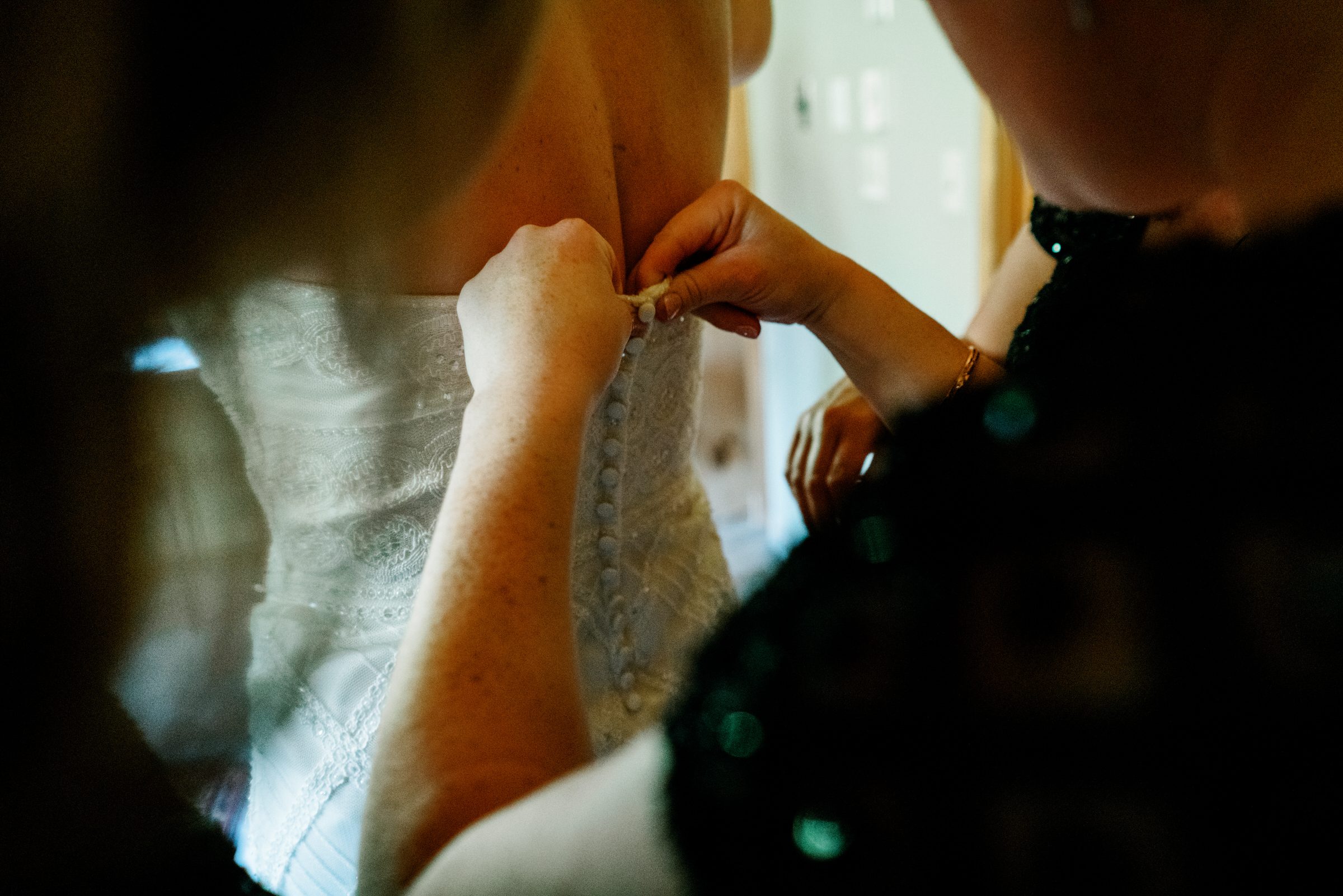 Sleeping Lady Resort weddings: Bride squad getting ready