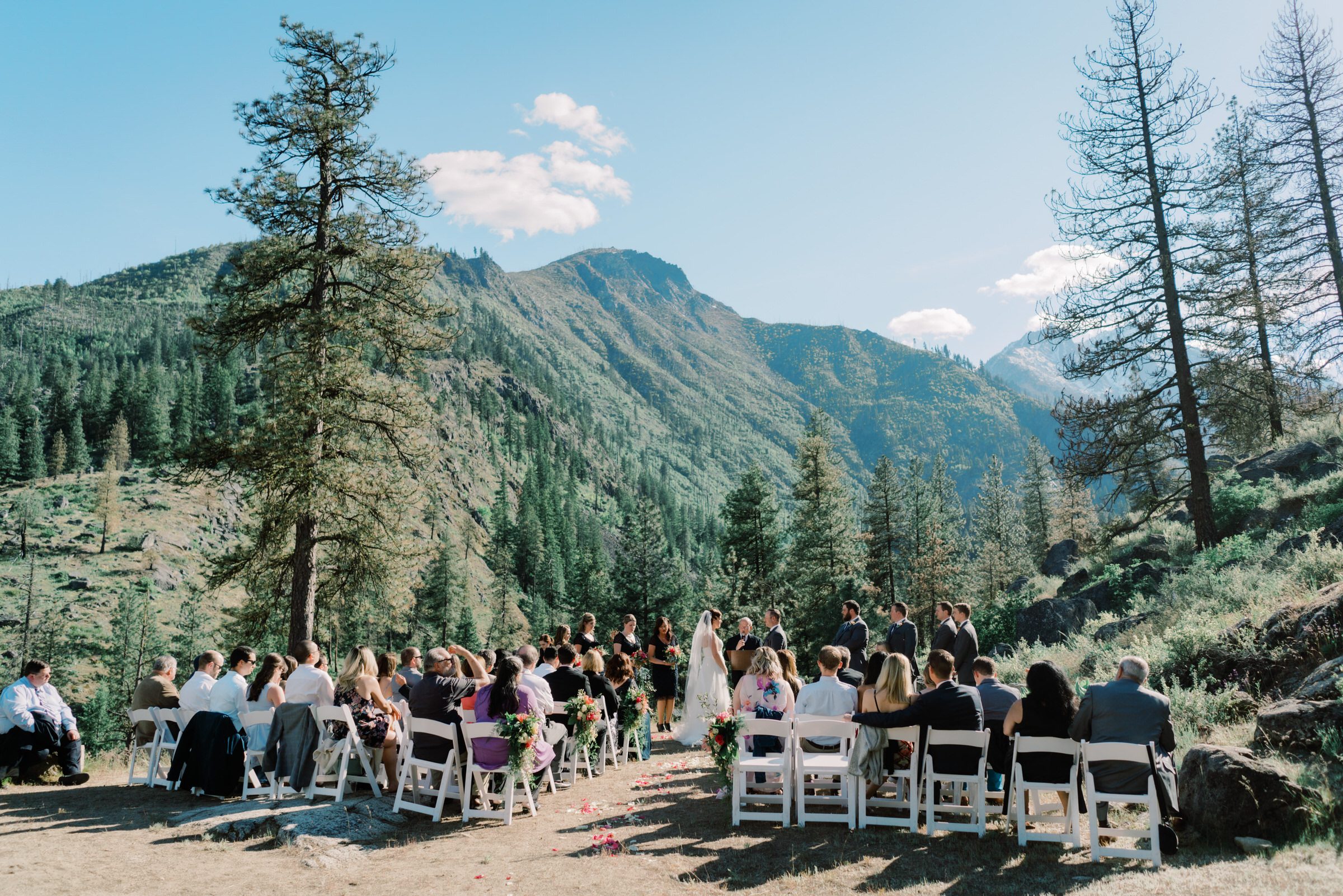 Sleeping Lady Resort weddings: Kristen and Russ' wedding ceremony
