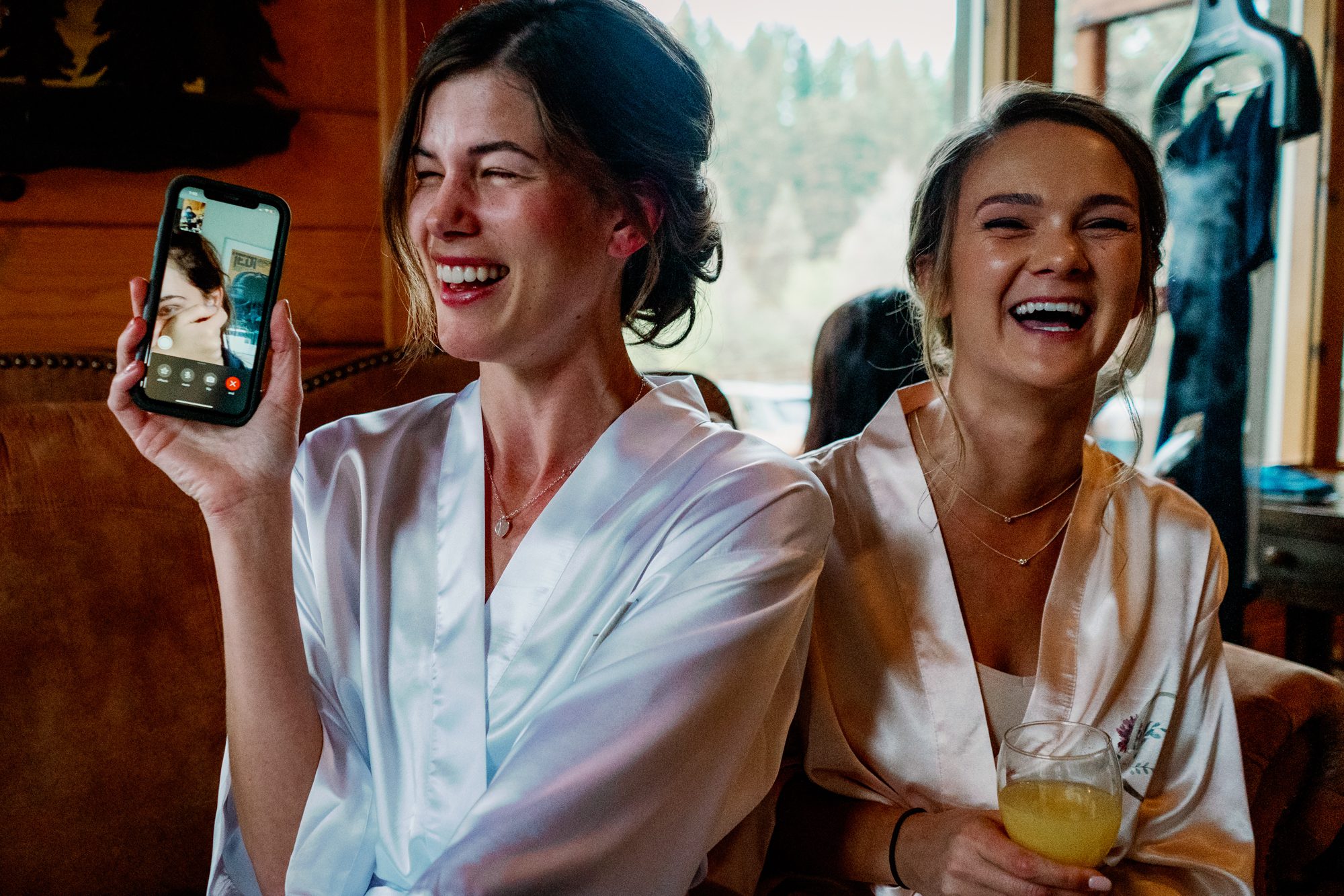 Mountain Springs Lodge weddings: Bride Veronica facetiming with friend