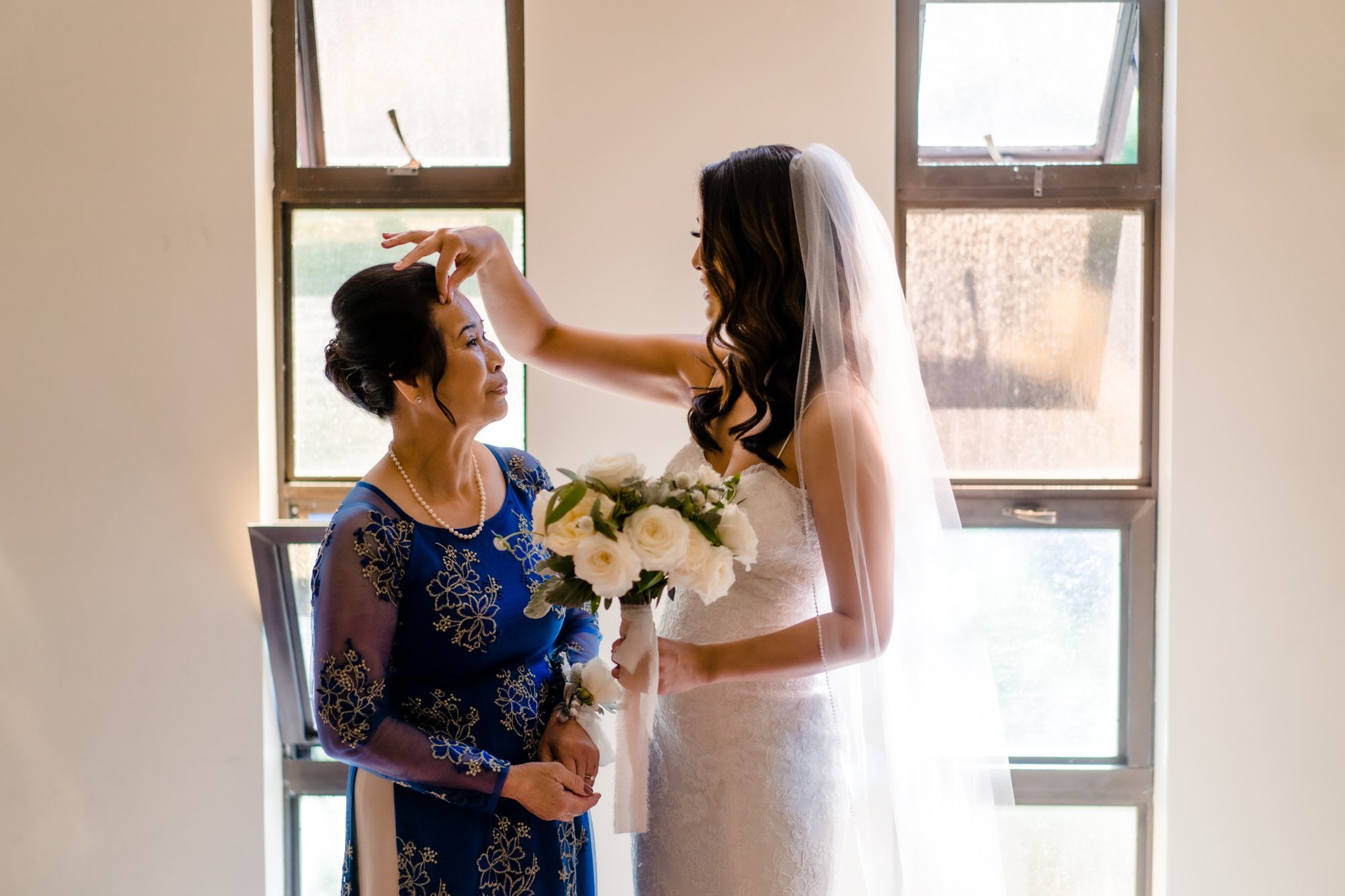 St Anne's Catholic Church wedding: Bride Lynda with her mom
