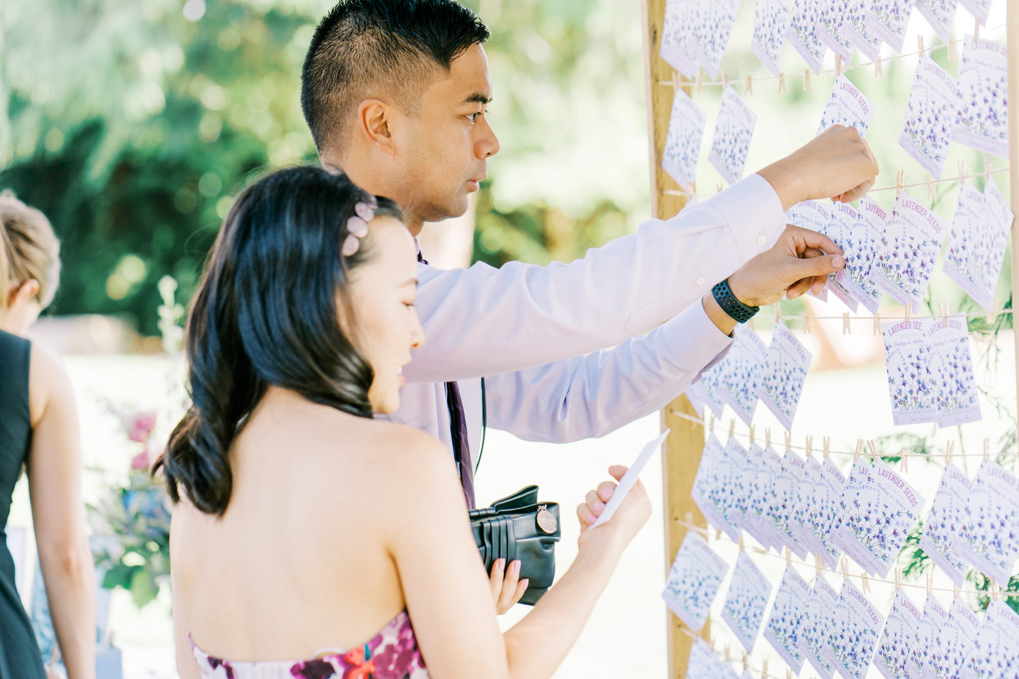 Guests checking in at Lindsay and Andres wedding Guests checking in at Lindsay and Andres wedding