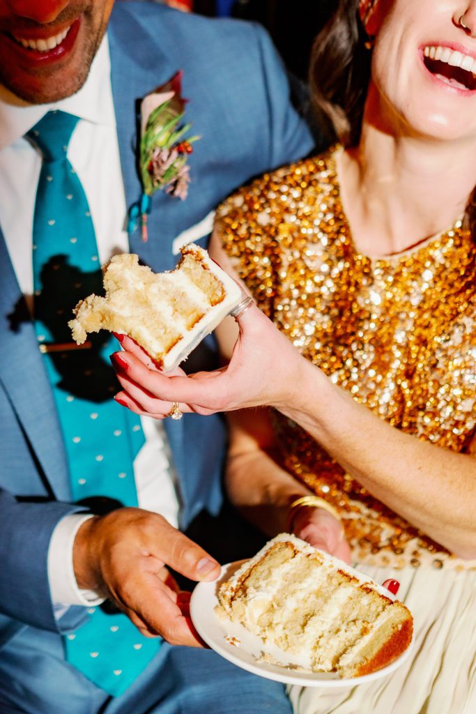 Keillan and Patrick share their wedding cake!