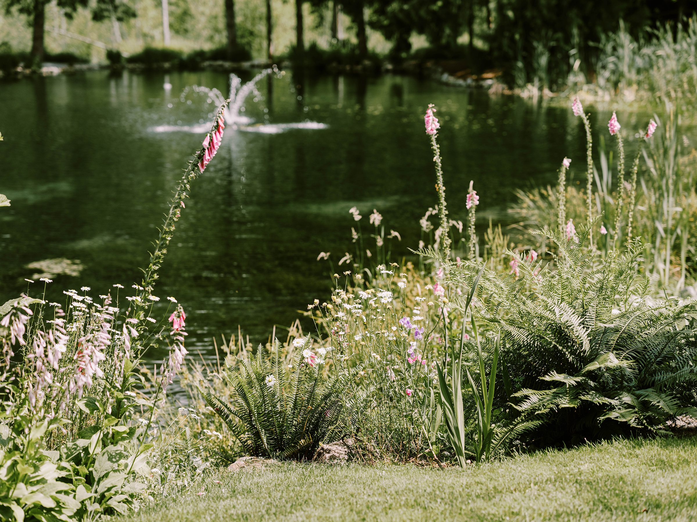 Graybridge Venue, a wedding venue in Snohomish WA