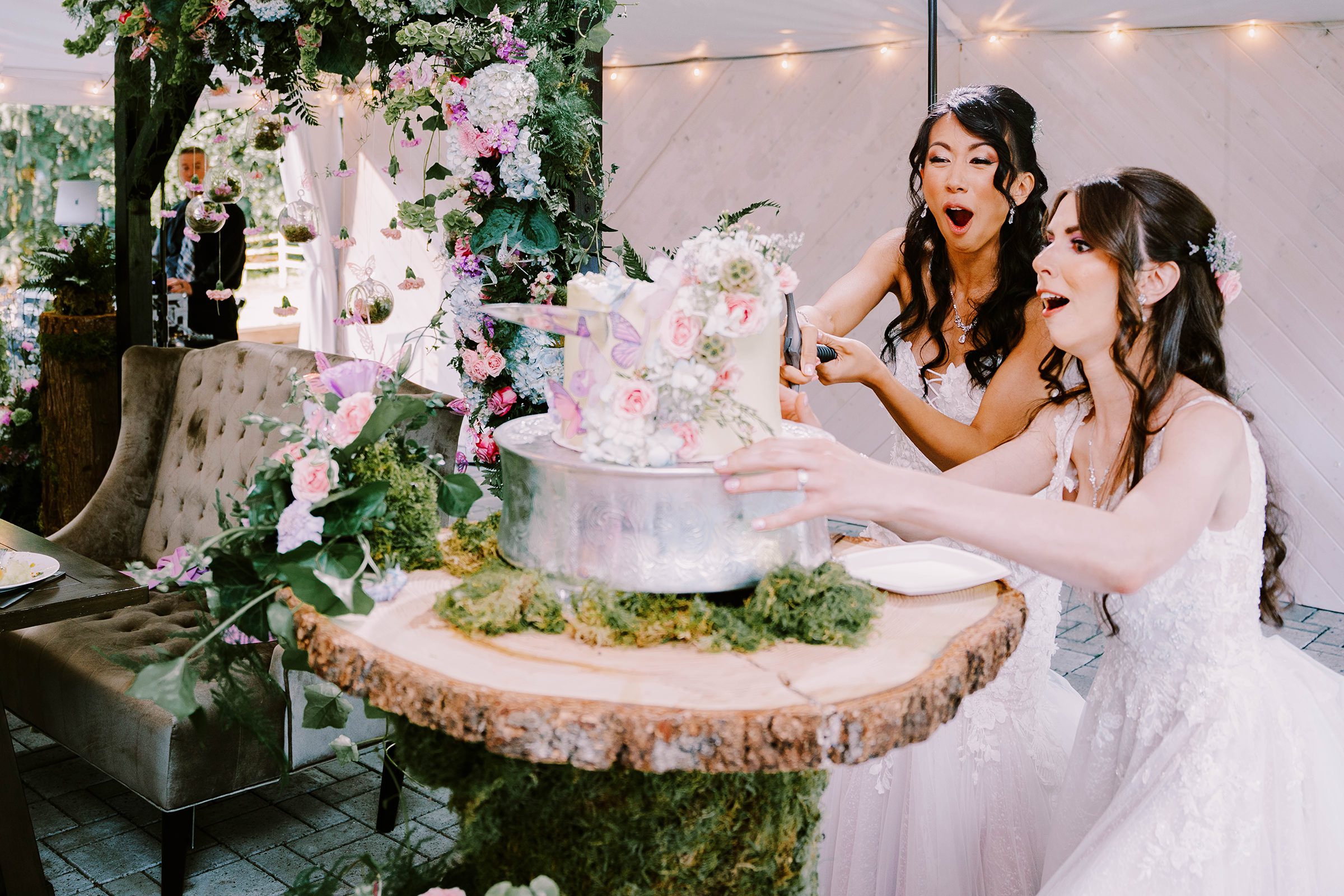 Megan and Erika cut their cake!