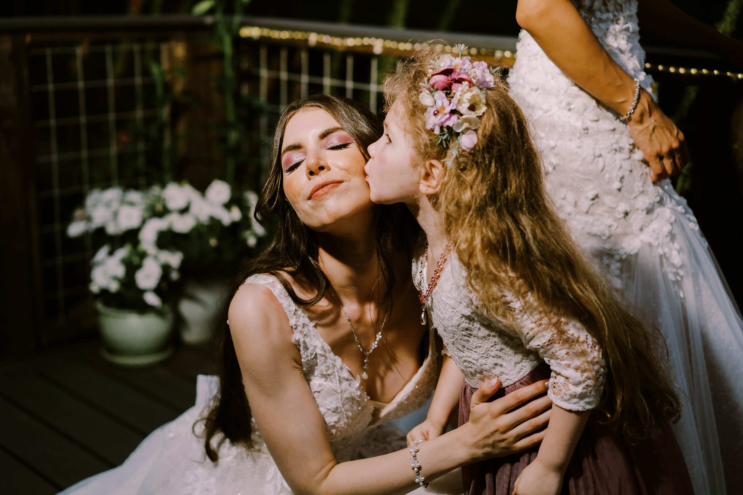 Megan and Erika's dance reception at their Graybridge Venue wedding