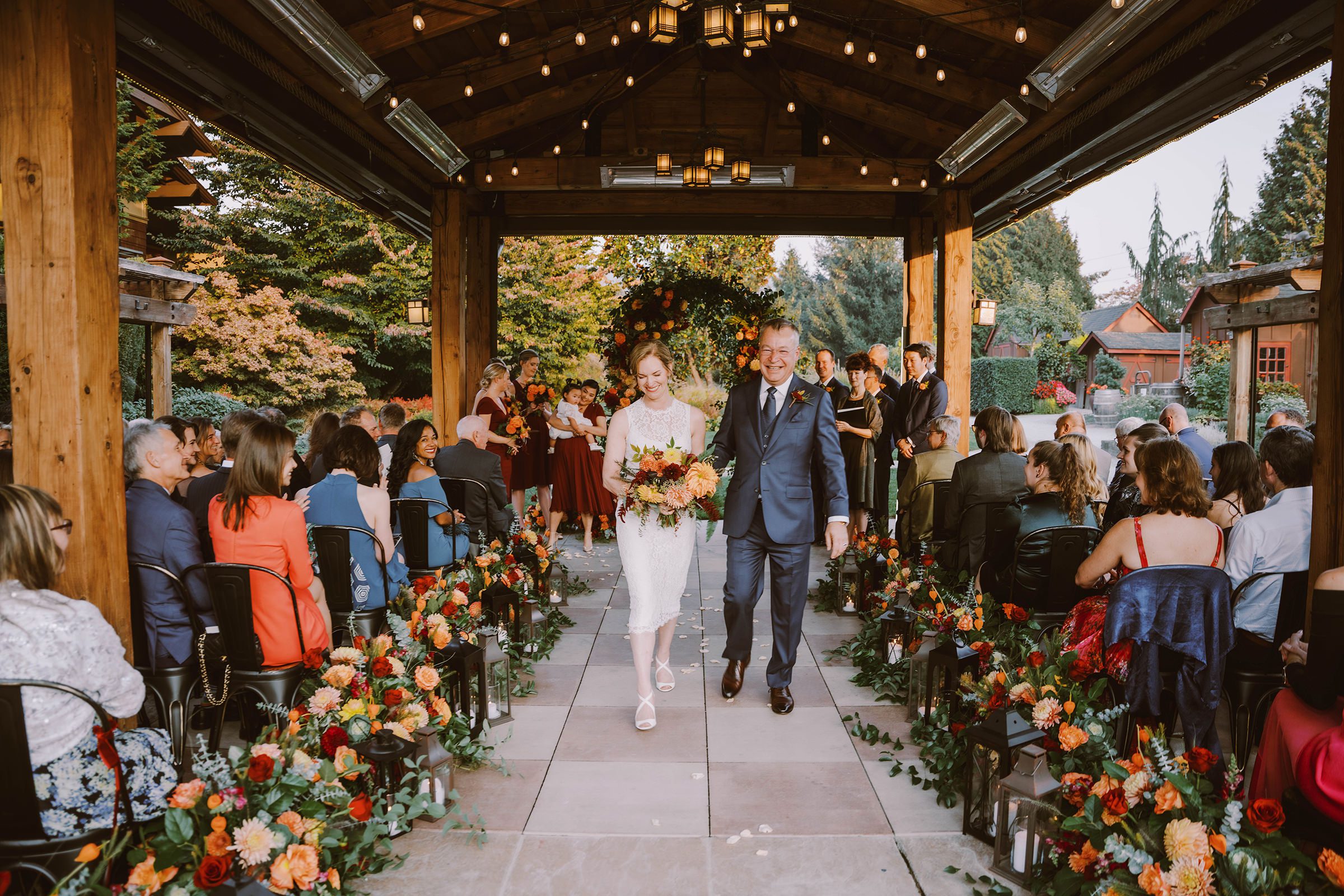 Greater Seattle wedding venue Willows Lodge hotel wedding in Woodinville shot by Seattle wedding photographers JENN TAI & Co