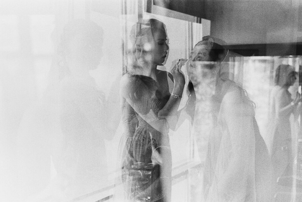 Seattle Film Wedding Photographer JENN TAI